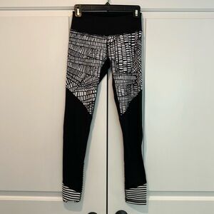 Black and white leggings